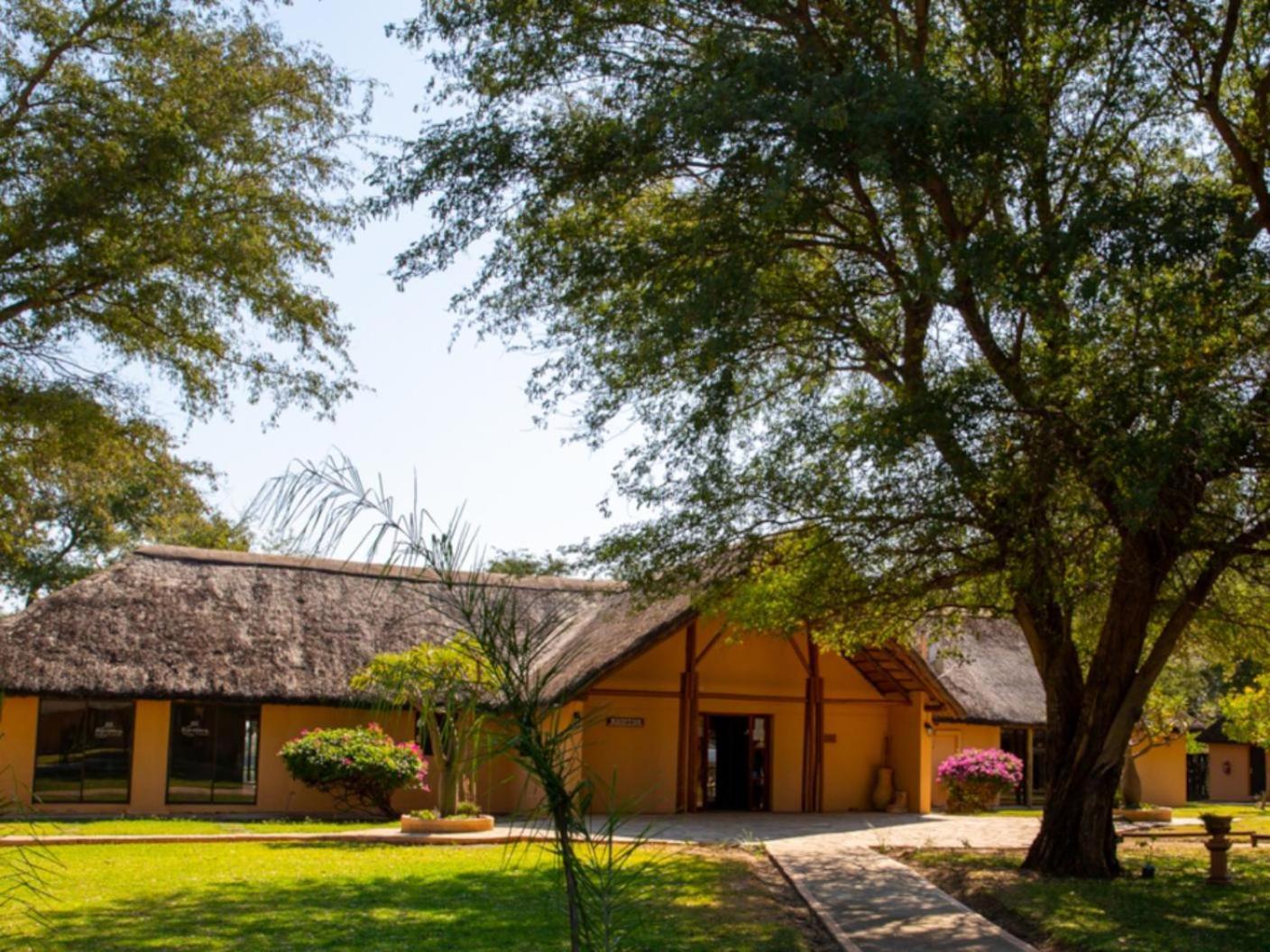 Kayova River Lodge Ndiyona Extérieur photo