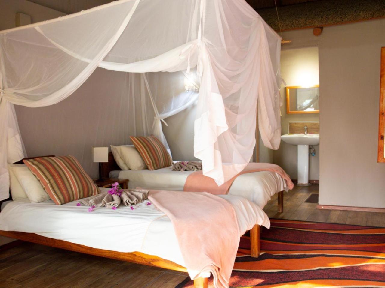 Kayova River Lodge Ndiyona Extérieur photo