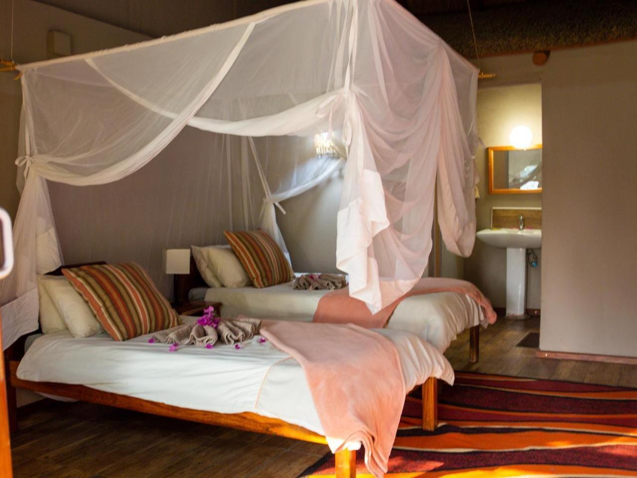Kayova River Lodge Ndiyona Extérieur photo