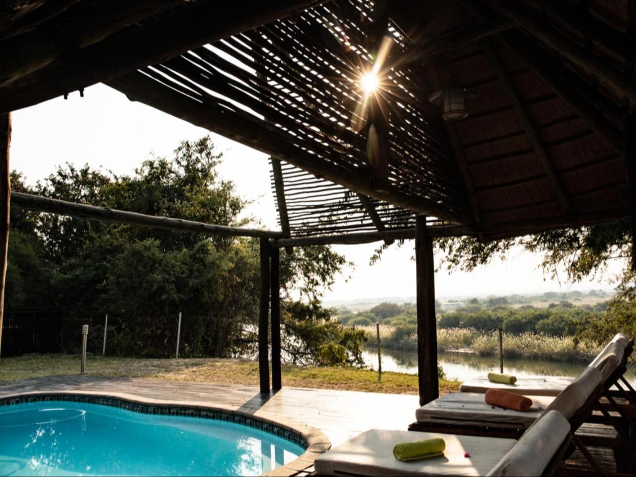 Kayova River Lodge Ndiyona Extérieur photo